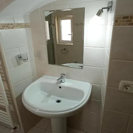 Palazzo Saraceno Apartment-taras Διαμέρισμα
